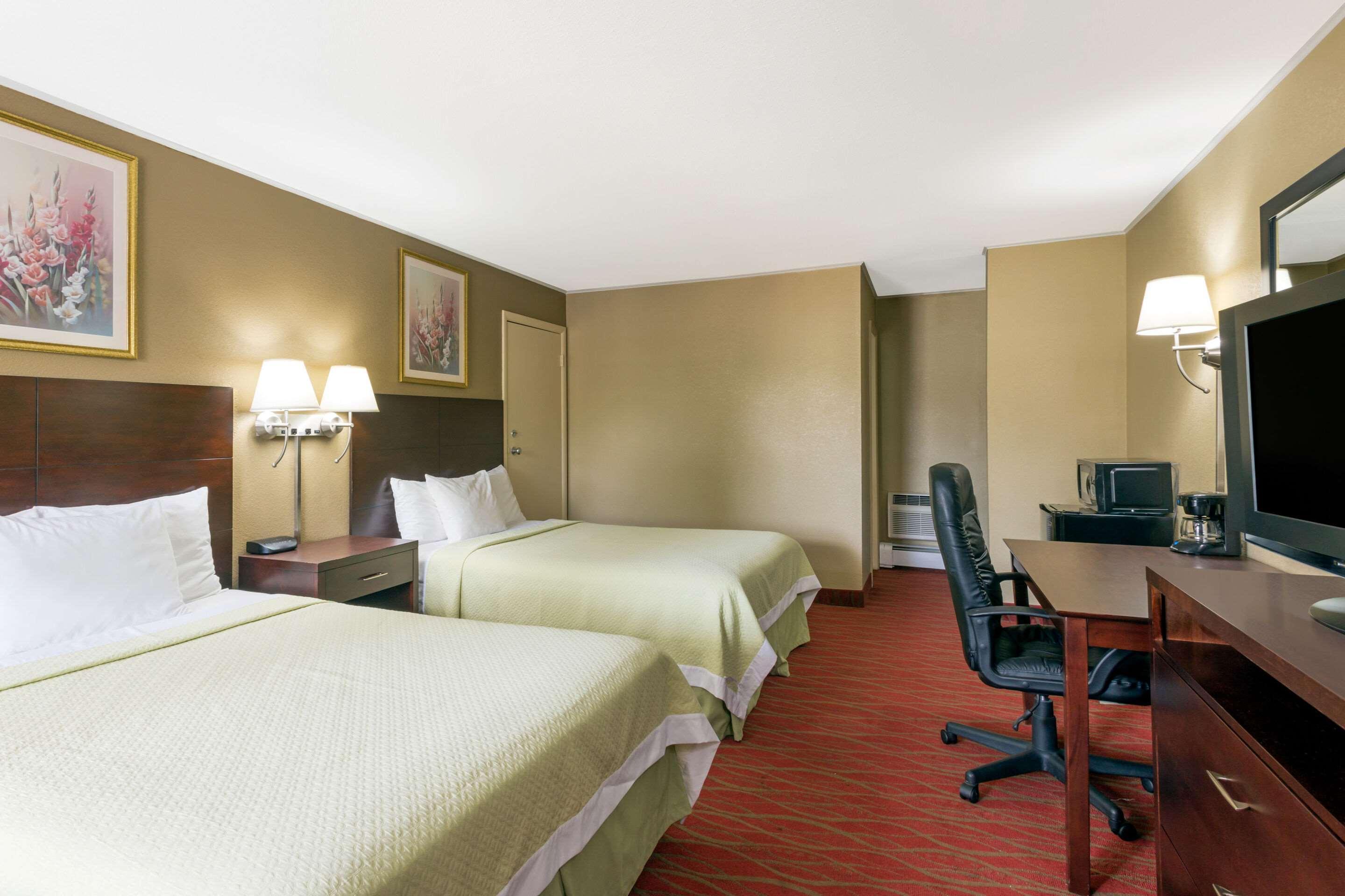 Quality Inn Poughkeepsie Kültér fotó