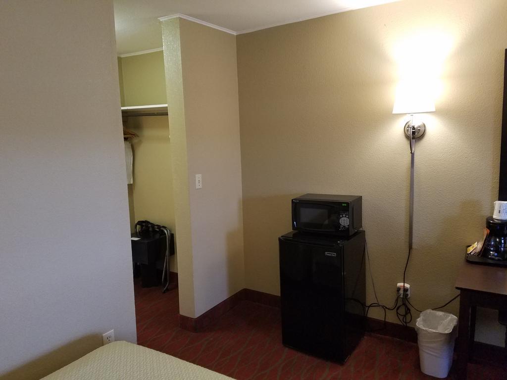 Quality Inn Poughkeepsie Kültér fotó