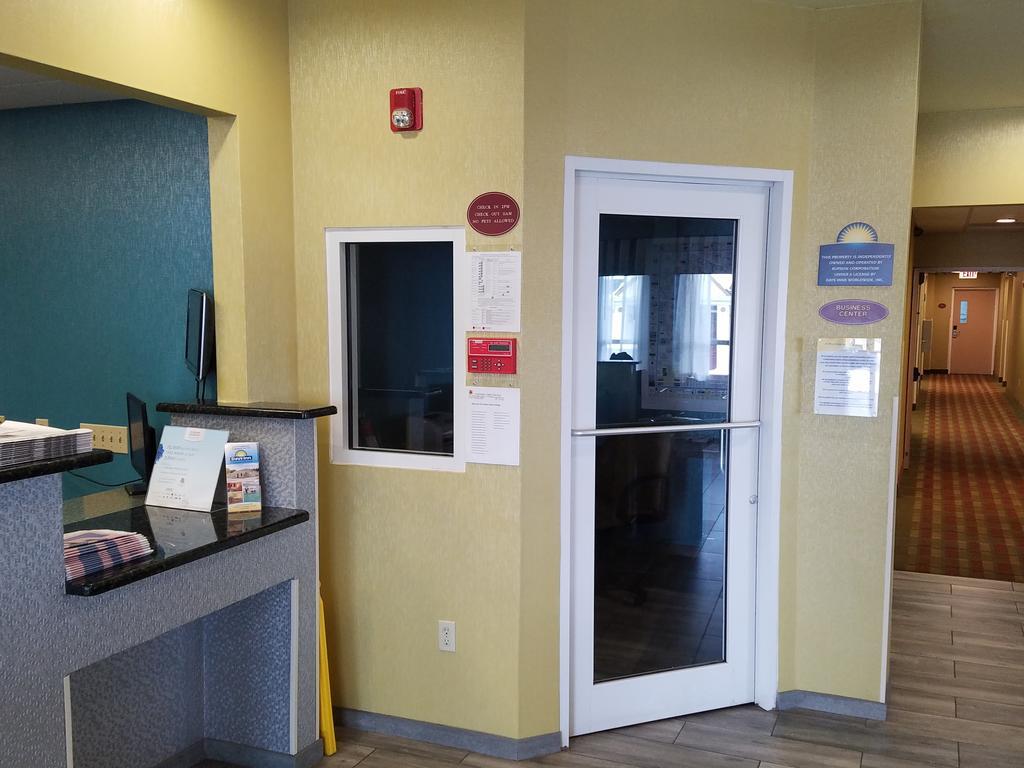 Quality Inn Poughkeepsie Kültér fotó