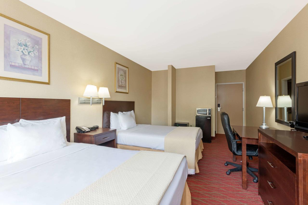 Quality Inn Poughkeepsie Kültér fotó